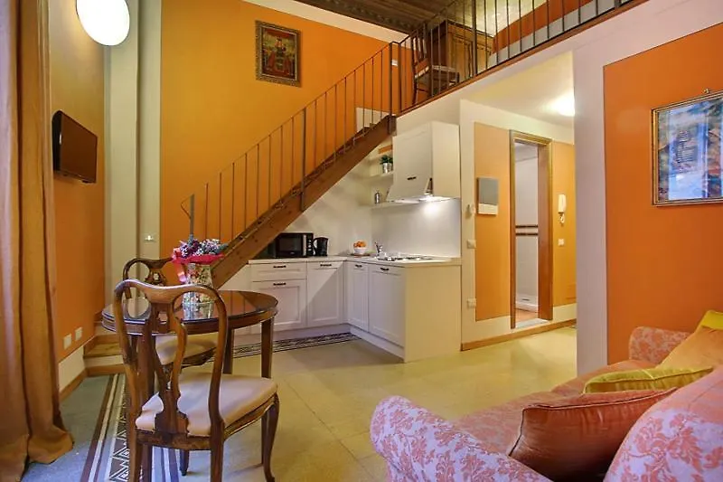 Turandot Apartment Florence 0*,